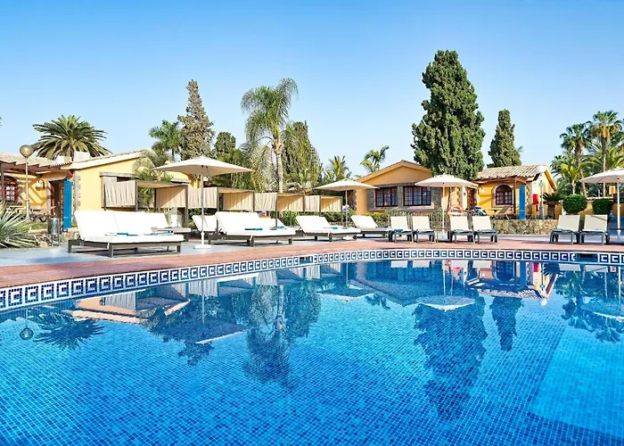 By Dunas - Adults Only