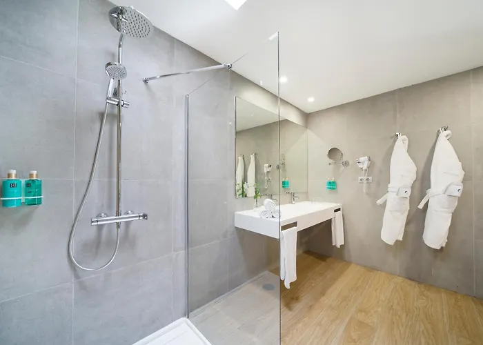 By Dunas - Adults Only 4*